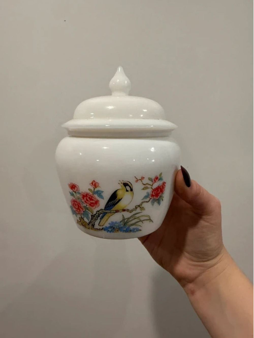 Vintage 1970s Avon Dynasty Milk Glass Bird Ginger Jar